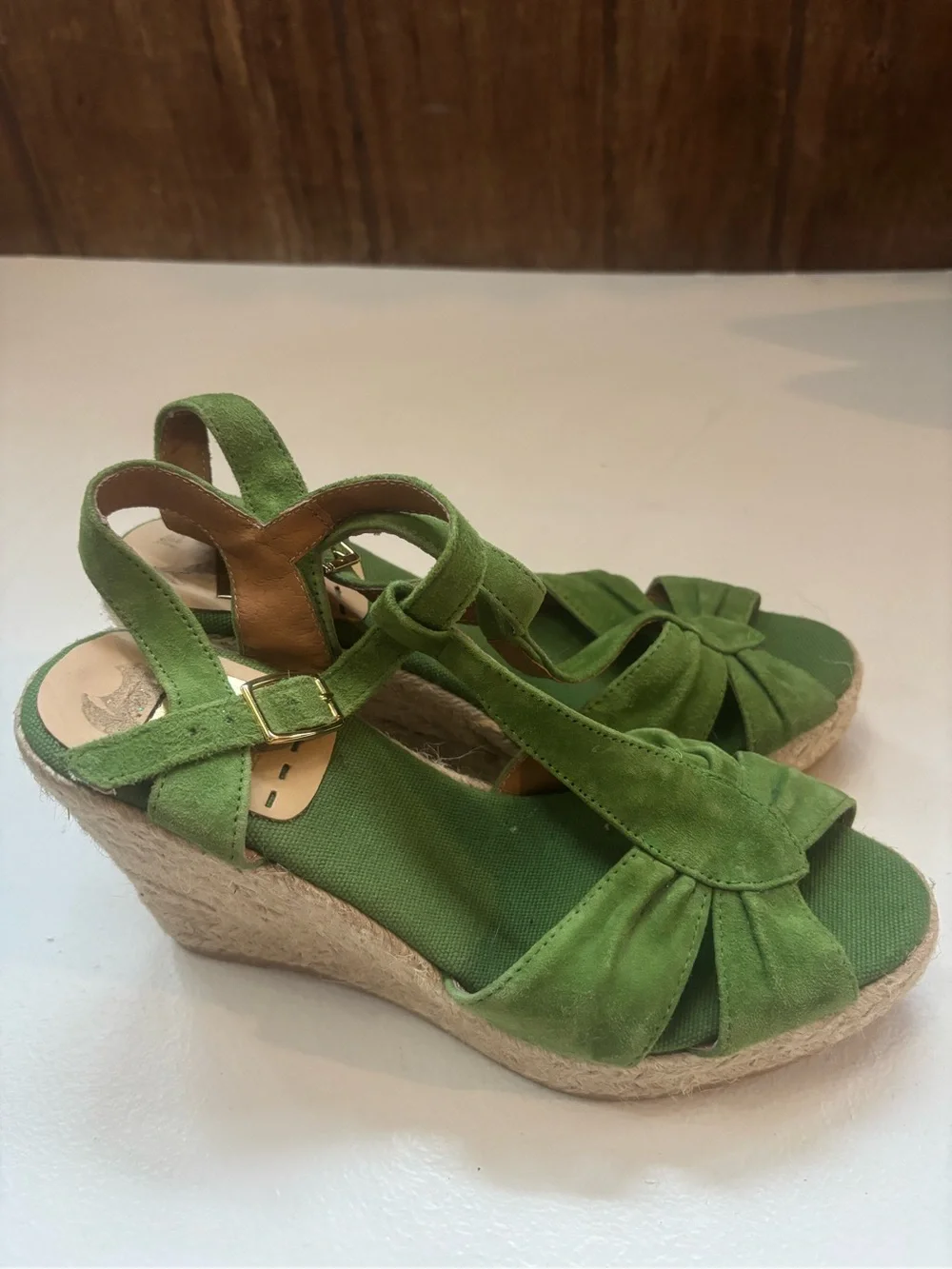 Kanna Anthropologie green suede wedge espadrille sandals 38
